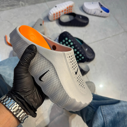 AirWalk Clogs MIND-001