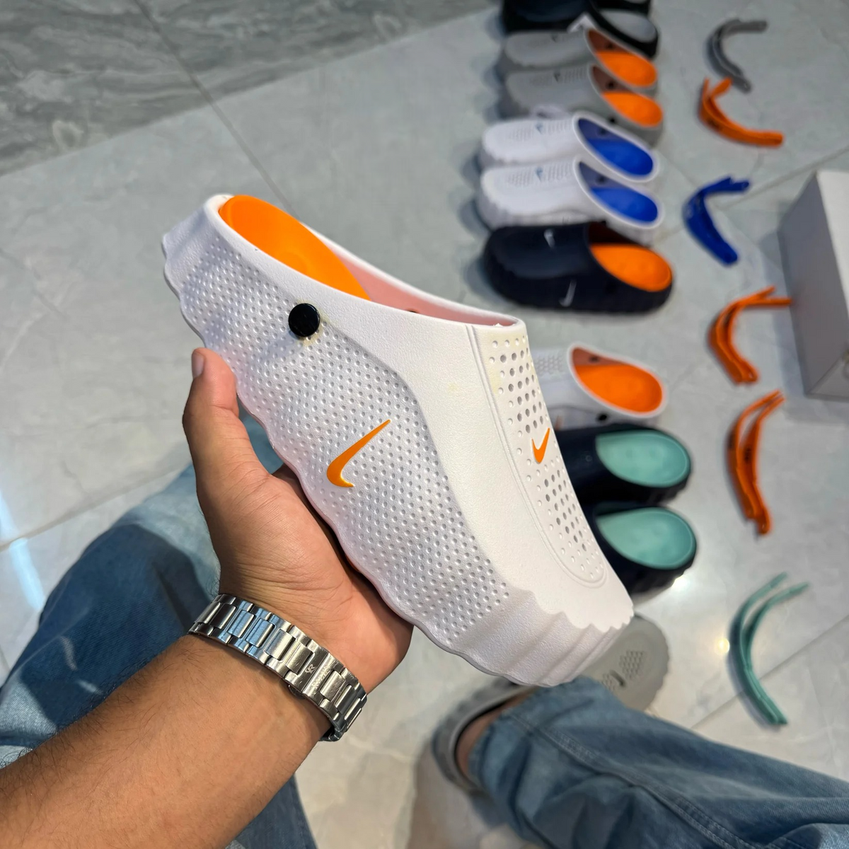 AirWalk Clogs MIND-001